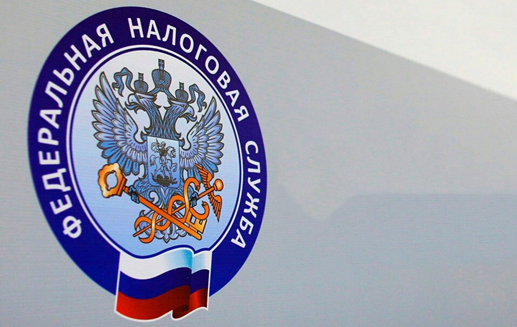 В форме 6-НДФЛ отражается только та зарплата, которая была начислена и выплачена сотрудникам