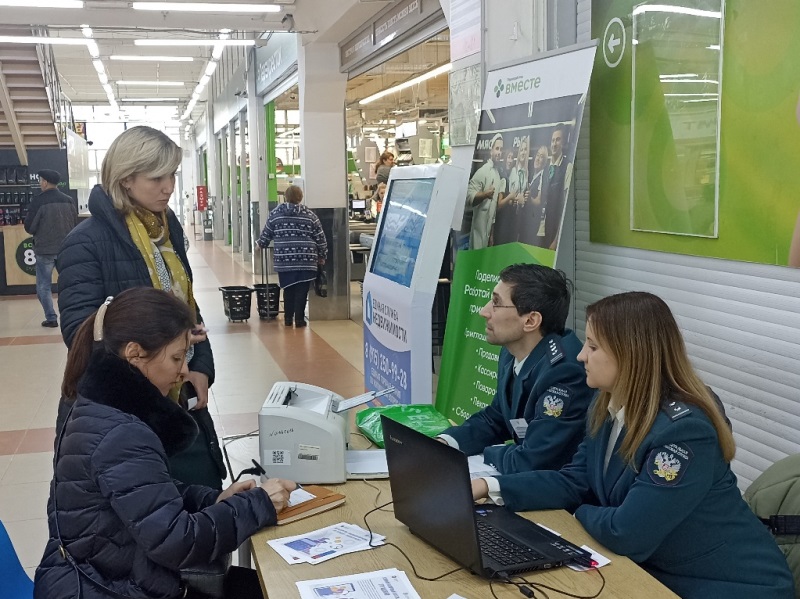 В Ступино мобильный офис помог получить налоговые услуги без визита в инспекцию
