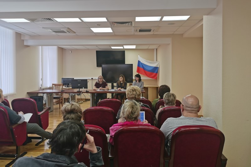 Сотрудники налоговой службы провели семинар для предпринимателей сферы общепита 