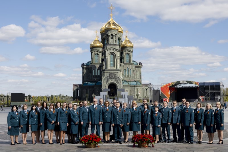 Сотрудники подмосковного управления почтили память павших воинов в парке «Патриот»